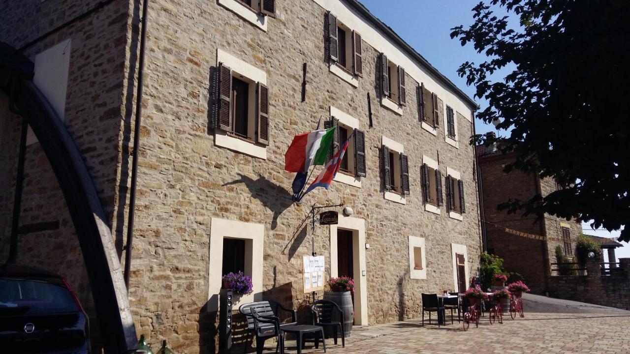 Locanda Del Borgo Prunetto Екстериор снимка